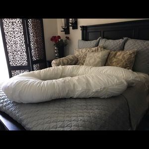 Pregnancy pillow ❤️SOLD❤️